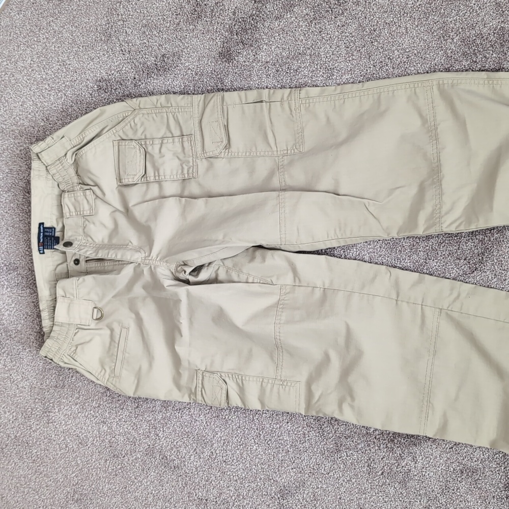 Women's 5.11 Tactical Cargo pants sz 14